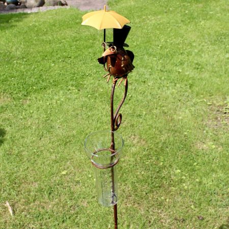 Regenmesser Rabe mit Schirm Gartenstecker