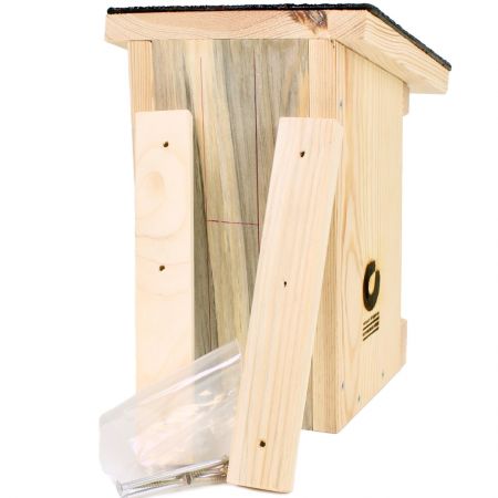 Vogelnistkasten aus Holz Rückseite