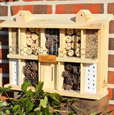 Luxus Insektenhotel als BAUSATZ mit Bauanleitung für Wildbiene Florfliege Marienkäfer Schmetterlinge