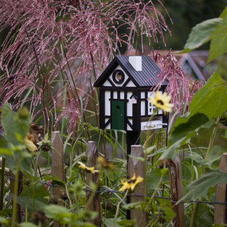 Wildlife Garden Fachwerkhaus schwarz-weiss Vogel-/Futterhaus