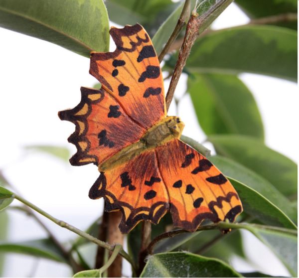C-Falter handgeschnitzter Schmetterling mit Magnet