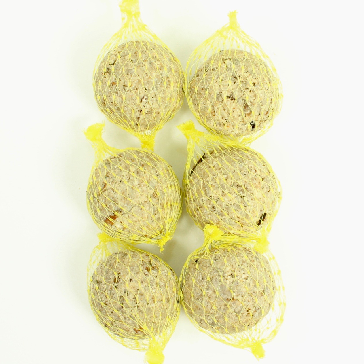 6 Meisenknödel mit Beeren und Insekten im Netz