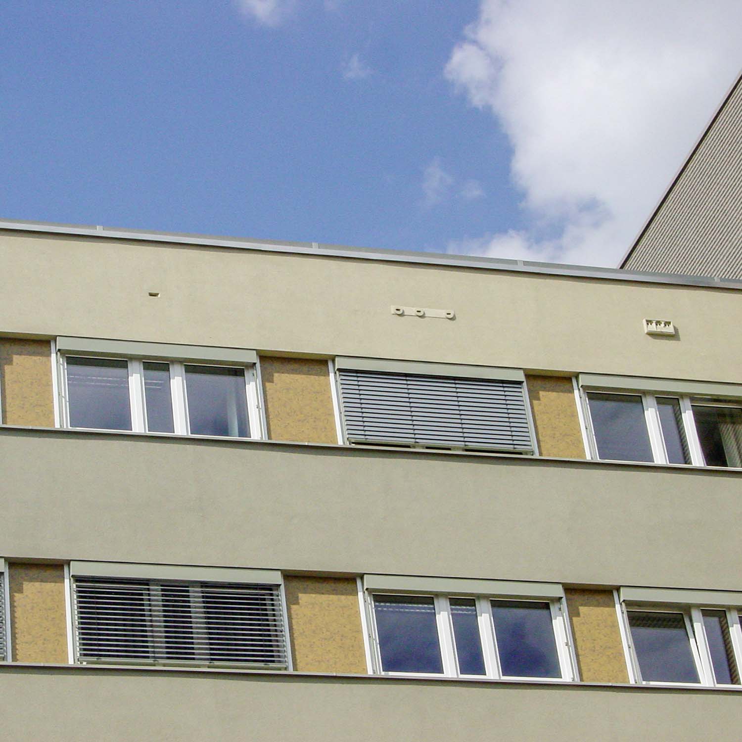 Schwegler Mauersegler-Nistkasten Nr. 17A 3-fach