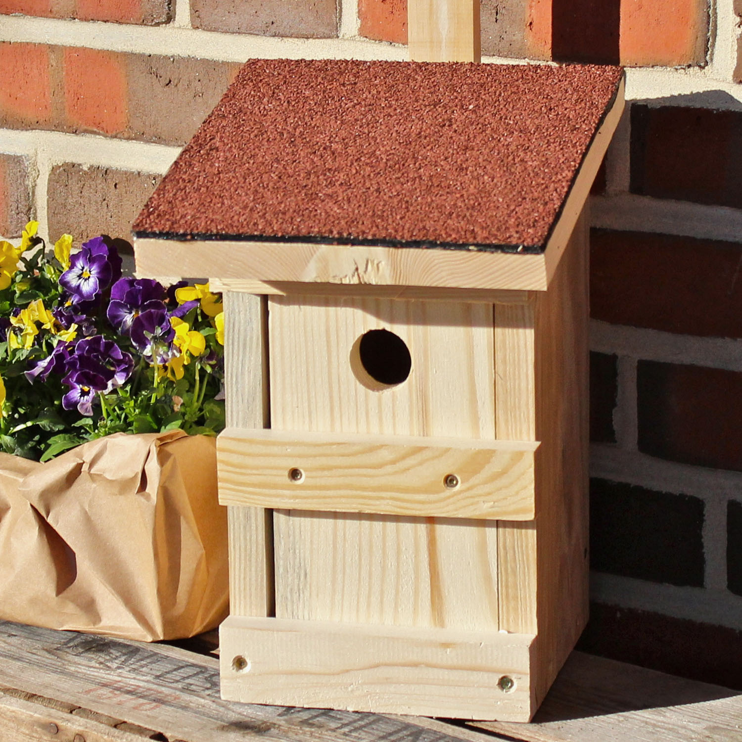 Vogelnistkasten 28 mm, Fichte/Kiefer, Dach mit Teerpappe